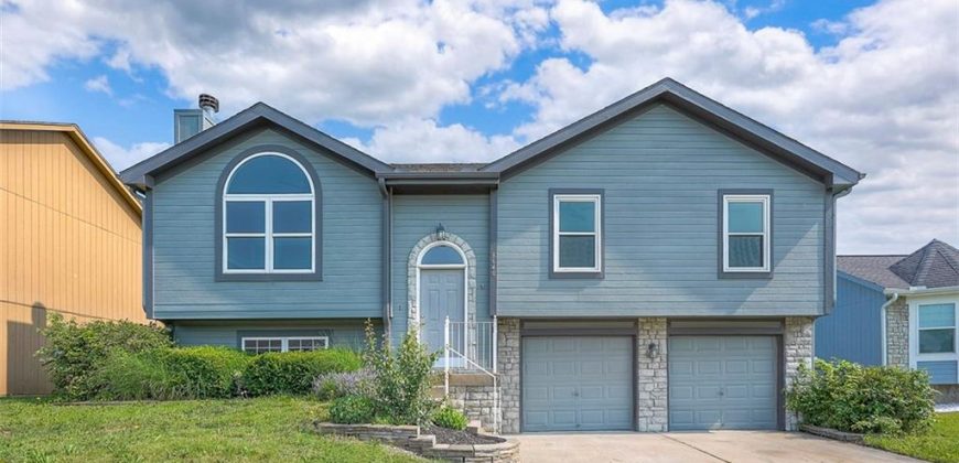 Homes for Sale in Kansas City, MO 64157 | 8640 NE 115th Terrace