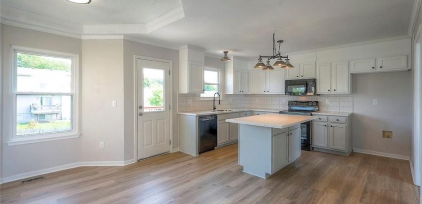 Homes for Sale in Kansas City, MO 64157 | 8640 NE 115th Terrace