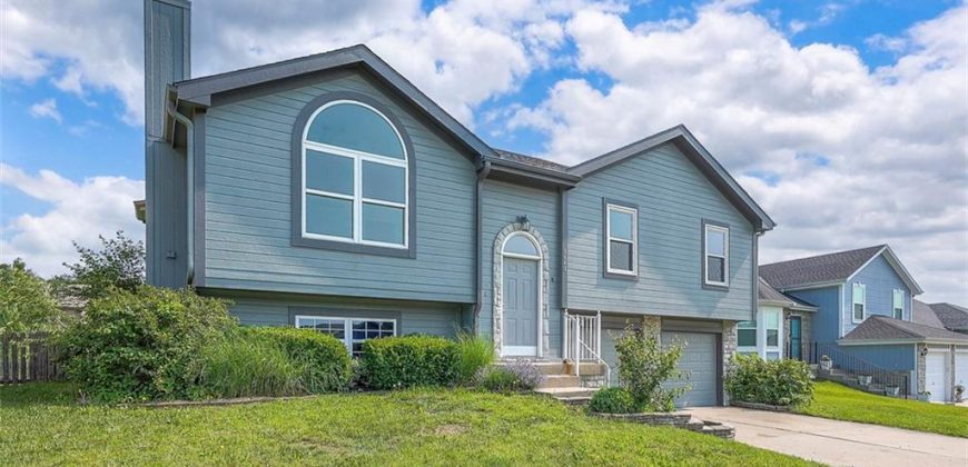 Homes for Sale in Kansas City, MO 64157 | 8640 NE 115th Terrace