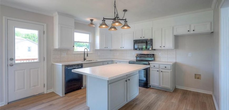 Homes for Sale in Kansas City, MO 64157 | 8640 NE 115th Terrace