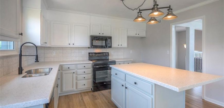 Homes for Sale in Kansas City, MO 64157 | 8640 NE 115th Terrace