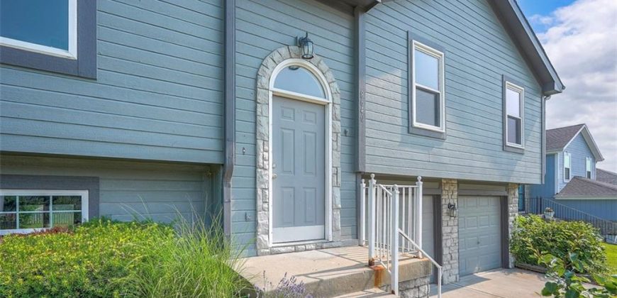 Homes for Sale in Kansas City, MO 64157 | 8640 NE 115th Terrace