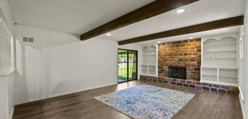 Homes for Sale in Oakwood, MO 64118 | 1038 N Woodland Court