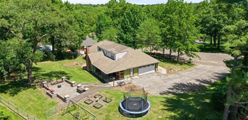 Homes for Sale in Oakwood, MO 64118 | 1038 N Woodland Court