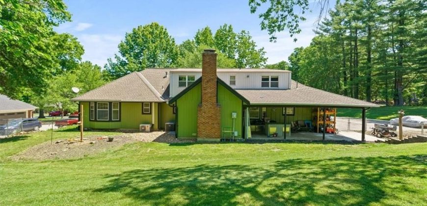 Homes for Sale in Oakwood, MO 64118 | 1038 N Woodland Court