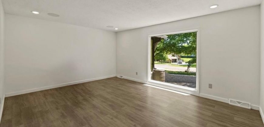 Homes for Sale in Oakwood, MO 64118 | 1038 N Woodland Court