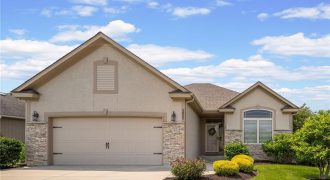 Homes for Sale in Kansas City, MO 64154 | 5800 NW 108th Court