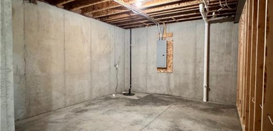 Homes for Sale in Kansas City, MO 64157 | 10332 N Potter Avenue