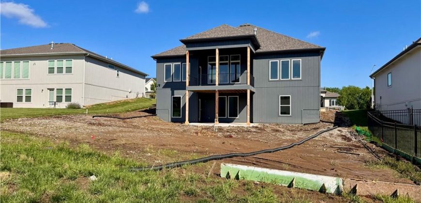 Homes for Sale in Kansas City, MO 64157 | 10332 N Potter Avenue