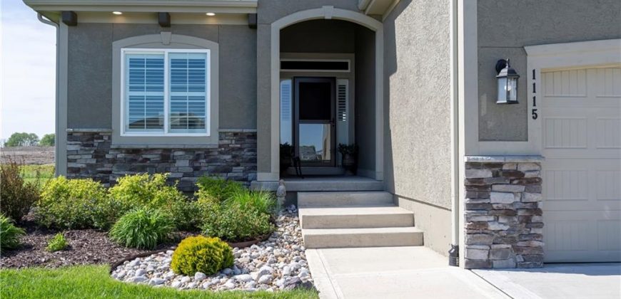Homes for Sale in Kansas City, MO 64155 | 1115 NW 106th Street