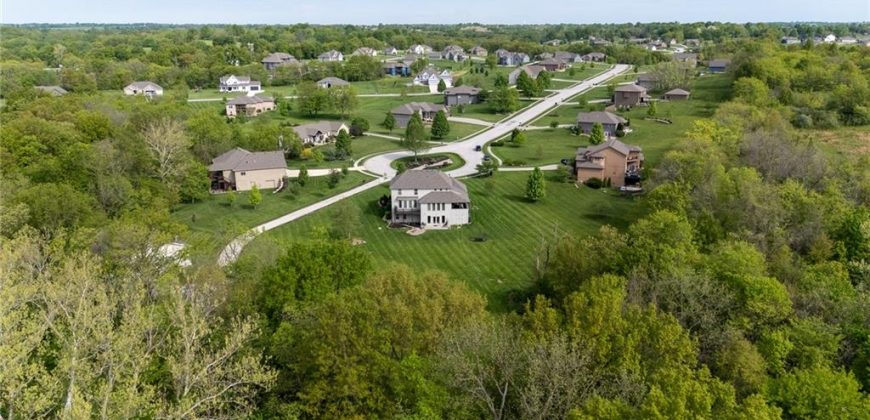 Homes for Sale in Kearney, MO 64060 | 13017  Kelli Drive