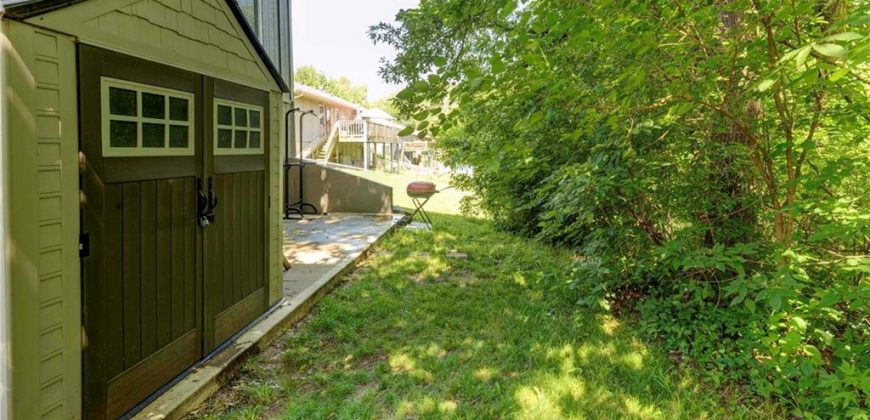 Homes for Sale in Kearney, MO 64060 | 300 E 17th Street