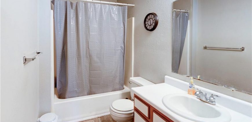 Homes for Sale in Kearney, MO 64060 | 300 E 17th Street