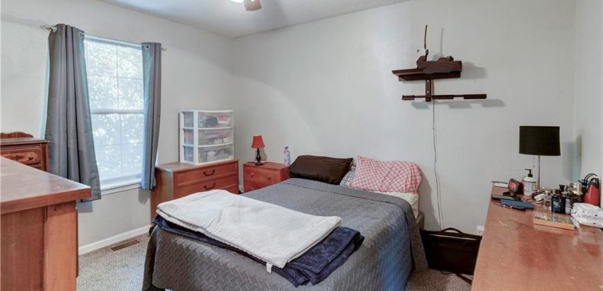 Homes for Sale in Kearney, MO 64060 | 300 E 17th Street