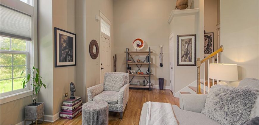 Homes for Sale in Kansas City, MO 64116 | 2905  Gentry Park