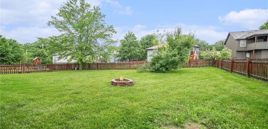 Homes for Sale in Kansas City, MO 64157 | 10820 N Donnelly Court