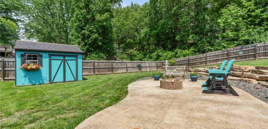 Homes for Sale in Holt, MO 64048 | 17107  Barr Avenue