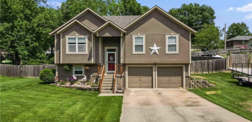 Homes for Sale in Holt, MO 64048 | 17107  Barr Avenue