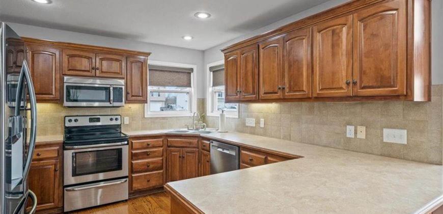 Homes for Sale in Platte City, MO 64079 | 12880  Ridgeview Drive
