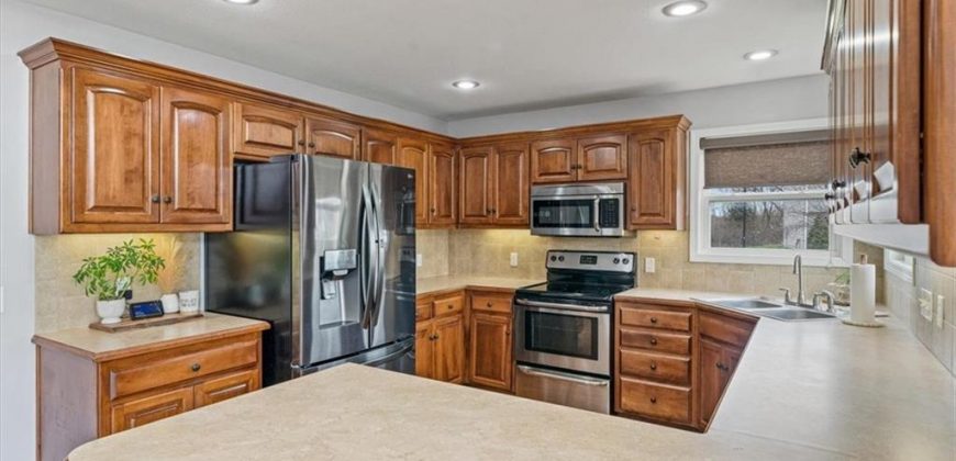 Homes for Sale in Platte City, MO 64079 | 12880  Ridgeview Drive