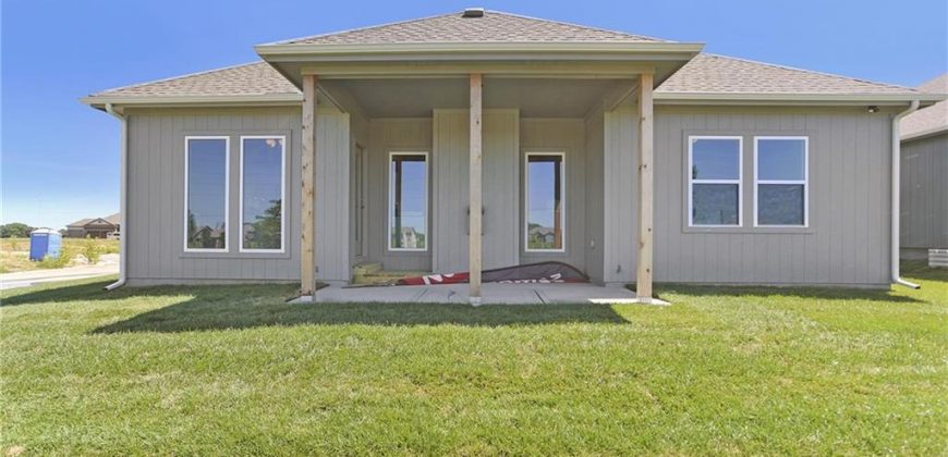 Homes for Sale in Kansas City, MO 64157 | 11457 N Auburndale Circle