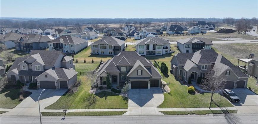 Homes for Sale in Kansas City, MO 64155 | 2819 NE 102nd Terrace