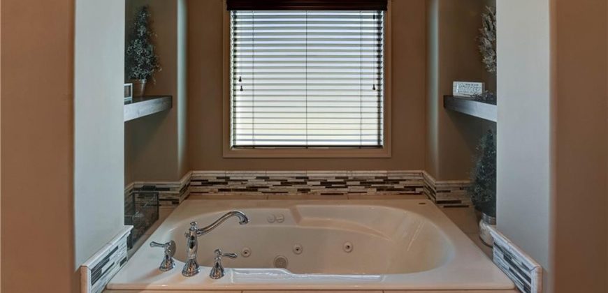 Homes for Sale in Kansas City, MO 64155 | 2819 NE 102nd Terrace