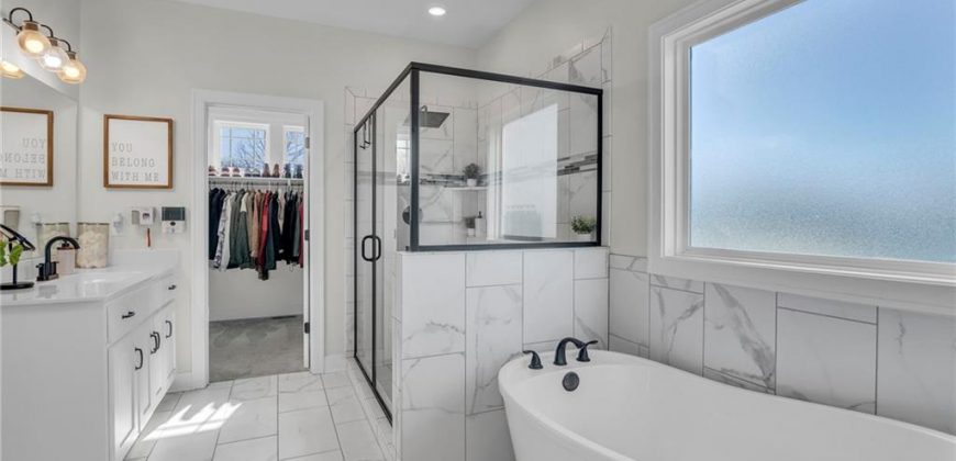 Homes for Sale in Kansas City, MO 64119 | 7904 N Spruce Avenue