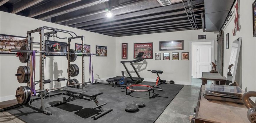 Homes for Sale in Kansas City, MO 64119 | 7904 N Spruce Avenue