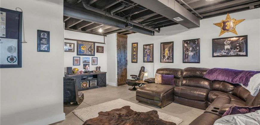 Homes for Sale in Kansas City, MO 64119 | 7904 N Spruce Avenue