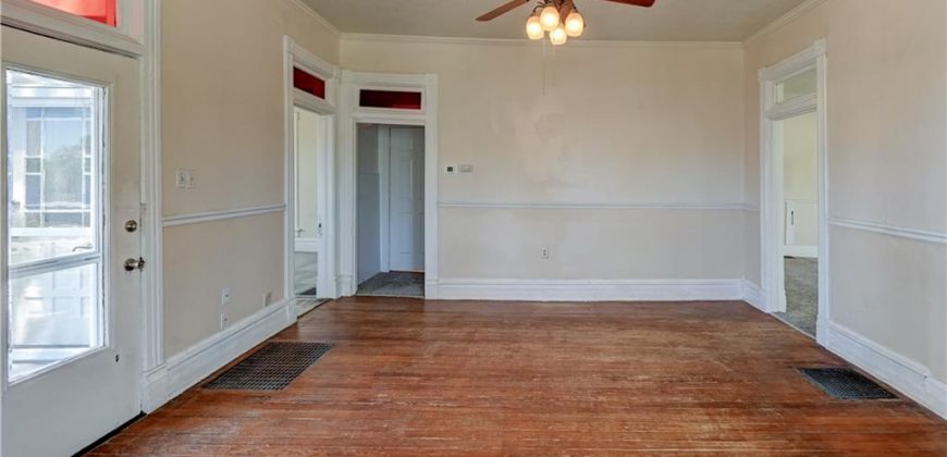 Homes for Sale in Dearborn, MO 64439 | 304 N JUNE Street