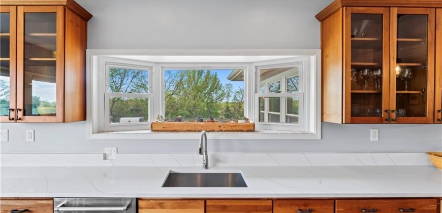 Homes for Sale in Platte City, MO 64079 | 16439 N WINAN Road