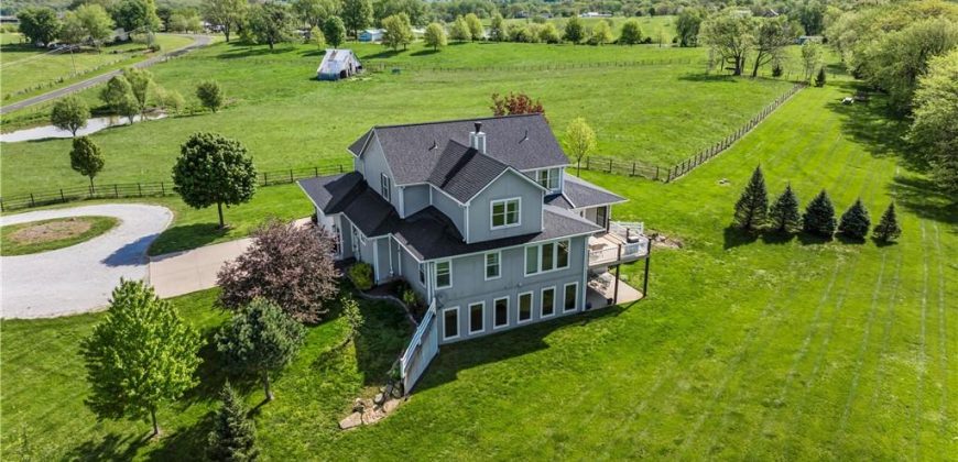 Homes for Sale in Platte City, MO 64079 | 16439 N WINAN Road