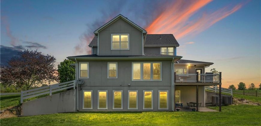 Homes for Sale in Platte City, MO 64079 | 16439 N WINAN Road