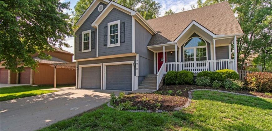 Homes for Sale in Kansas City, MO 64157 | 7910 NE 111TH Terrace