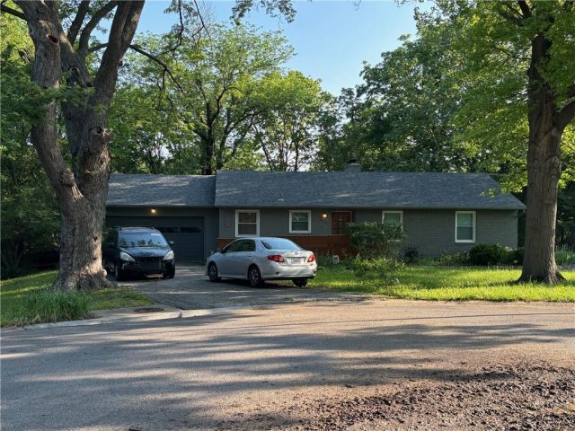 Homes for Sale in Kansas City, MO 64151 | 5935 N Colrain Avenue