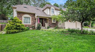 Homes for Sale in Gladstone, MO 64118 | 2409 NE 73rd Terrace