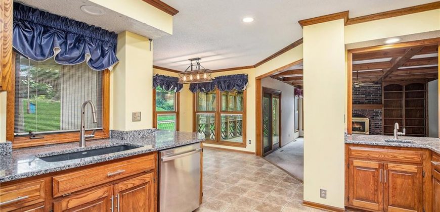 Homes for Sale in Gladstone, MO 64118 | 2409 NE 73rd Terrace