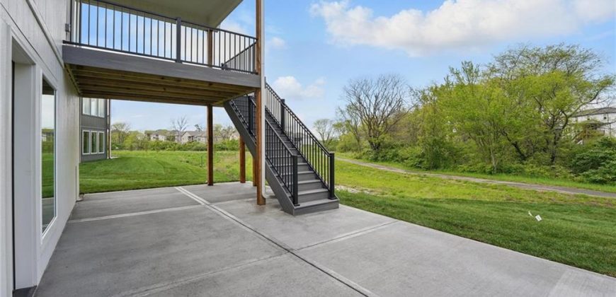 Homes for Sale in Kansas City, MO 64155 | 1506 NW 106th Terrace