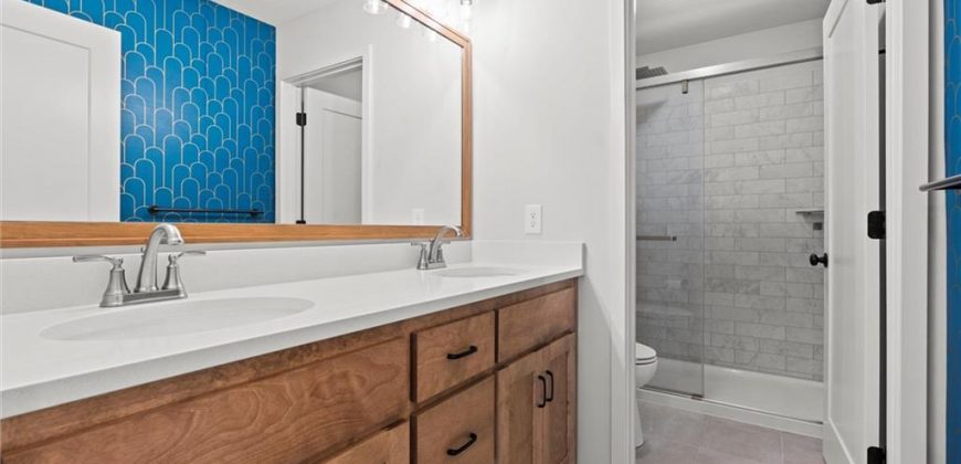 Homes for Sale in Kansas City, MO 64157 | 10530 N Hawthorne Avenue