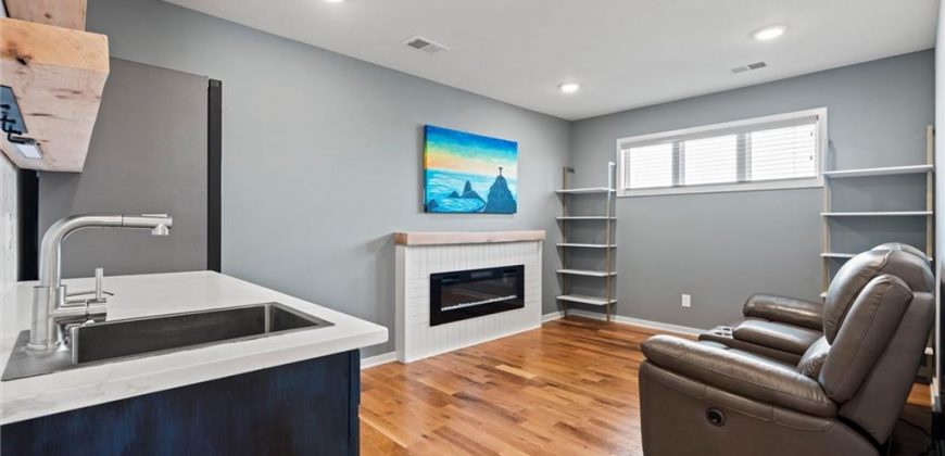 Homes for Sale in Kansas City, MO 64157 | 10530 N Hawthorne Avenue