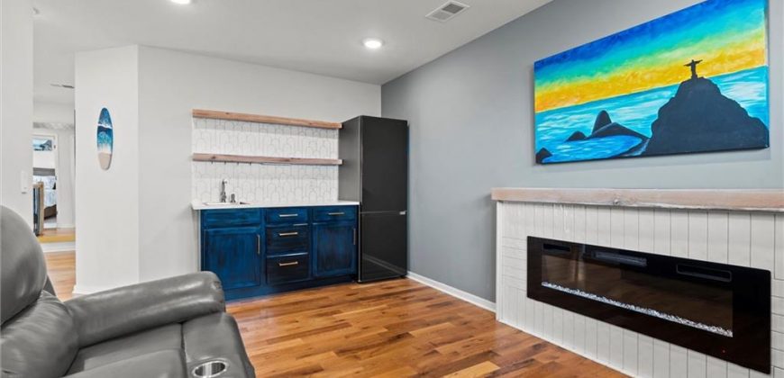Homes for Sale in Kansas City, MO 64157 | 10530 N Hawthorne Avenue