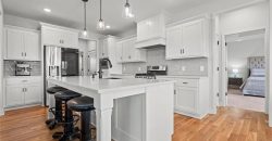Homes for Sale in Kansas City, MO 64157 | 10530 N Hawthorne Avenue