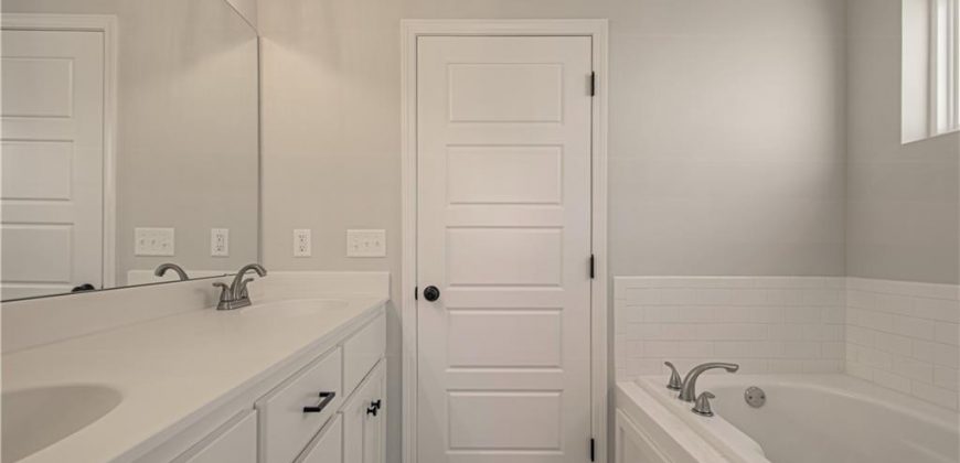 Homes for Sale in Kansas City, MO 64156 | 6022 NE 118th Terrace