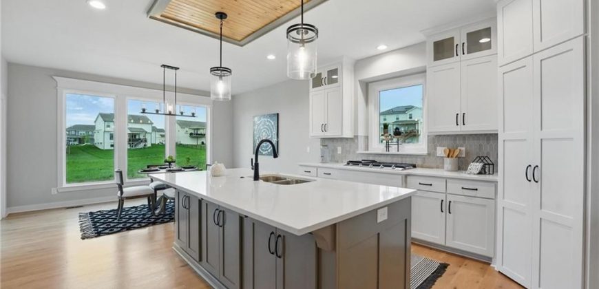 Homes for Sale in Kansas City, MO 64155 | 1320 NW 106th Terrace