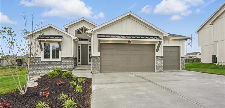 Homes for Sale in Kansas City, MO 64155 | 1320 NW 106th Terrace