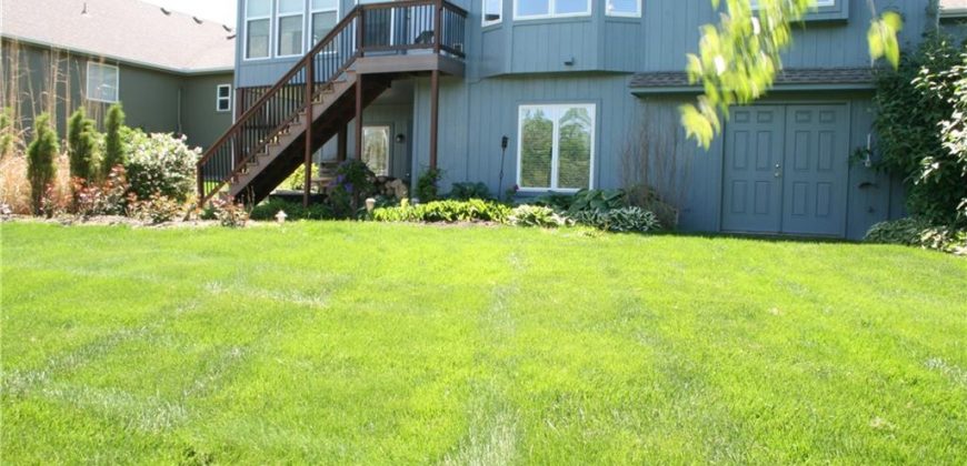 Homes for Sale in Smithville, MO 64089 | 1910  Lake Drive