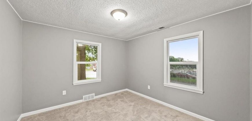 Homes for Sale in Kansas City, MO 64119 | 5800  Antioch Road