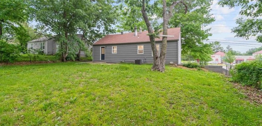 Homes for Sale in Kansas City, MO 64119 | 5800  Antioch Road