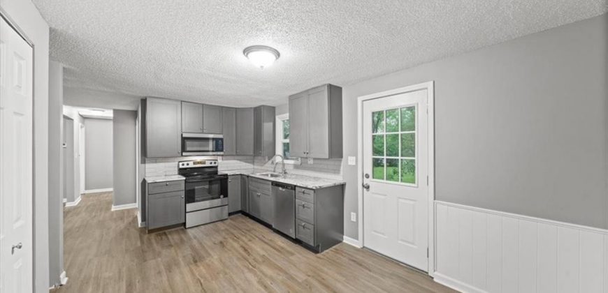 Homes for Sale in Kansas City, MO 64119 | 5800  Antioch Road